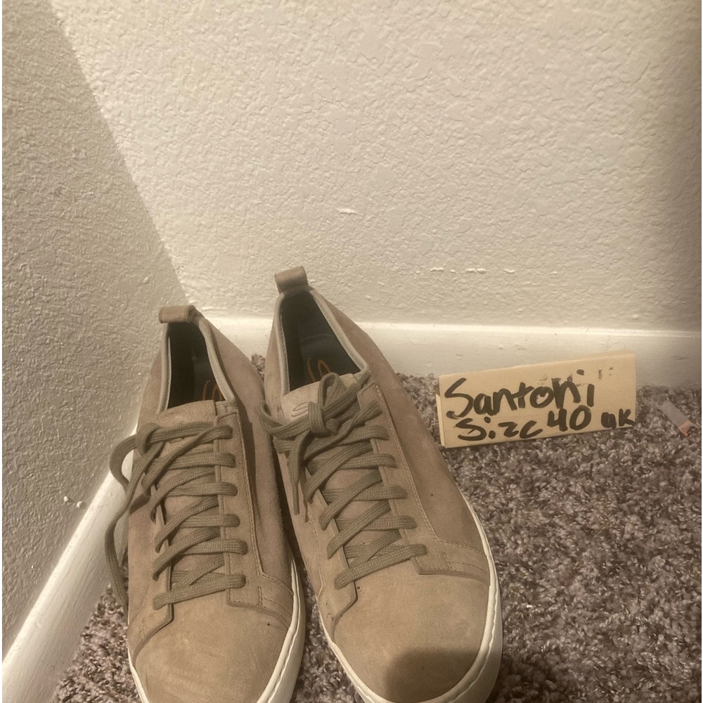 santonis brand new tennis shoe size 40